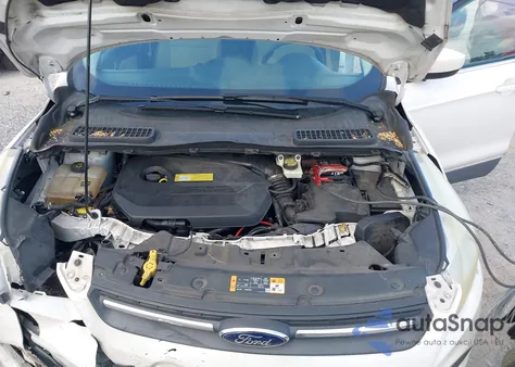 2013 Ford Escape Se z USA, uszkodzony, nr VIN 1FMCU0GX2DUD07734